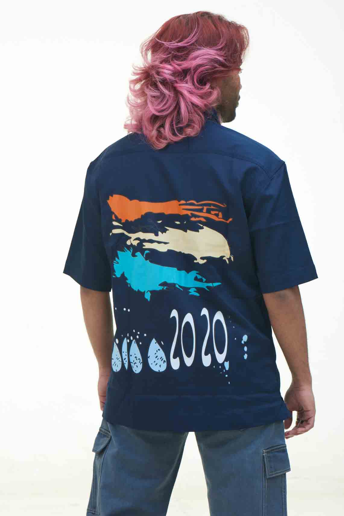 Model wearning Blue Printed Shirt – Bold and Trendy with pink hair