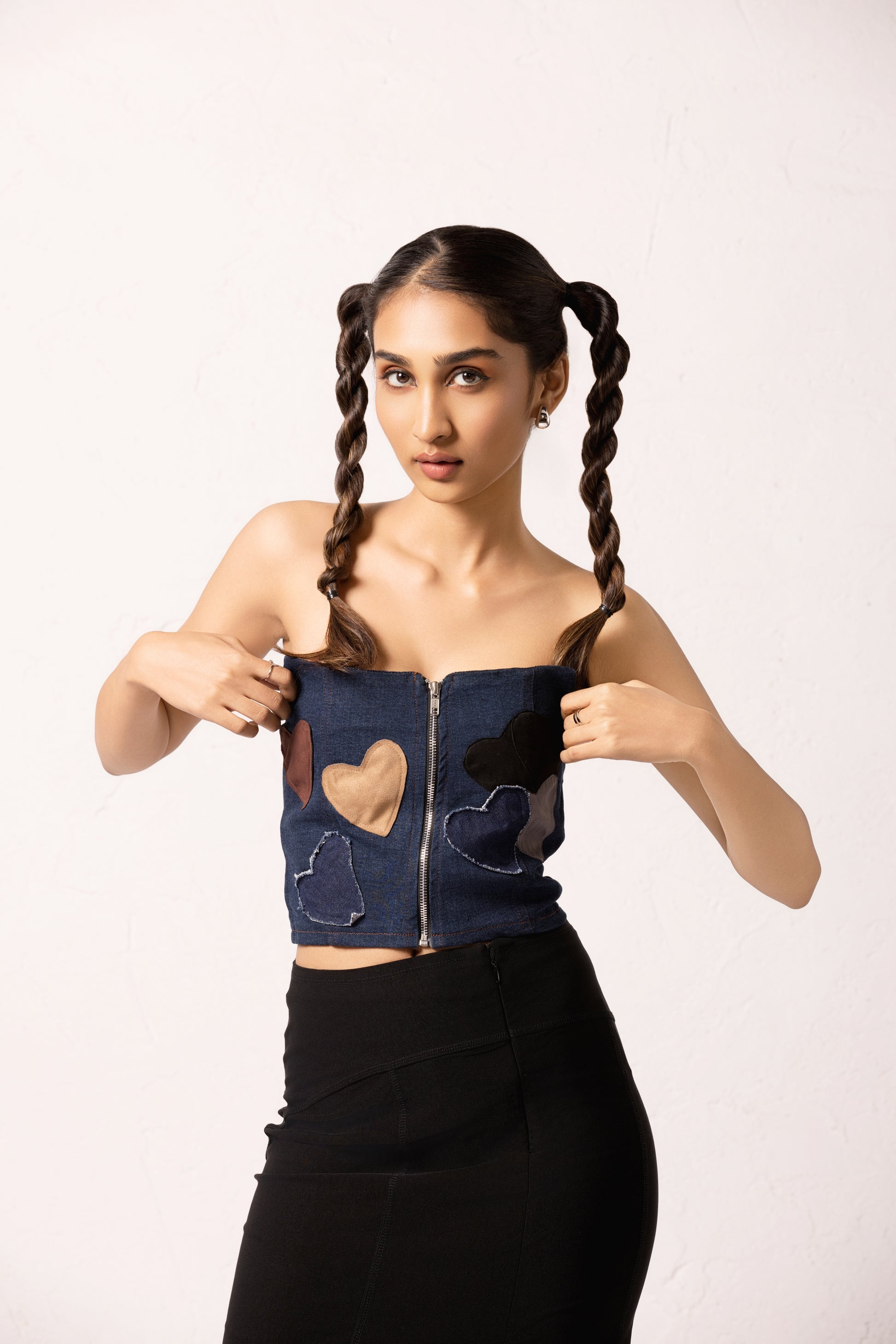 Model wearing Heart don't hurt Tube Top